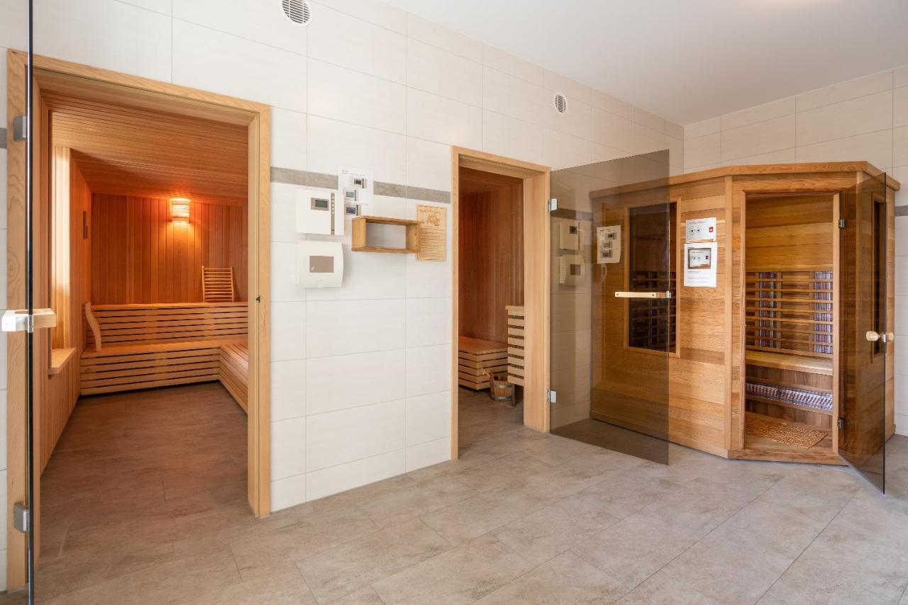 Appartement "Diamant" Mit Penthouseflair - Oase Am Haff Garz  Exteriör bild